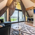 Goralski Pool & شقة فندقية 4*