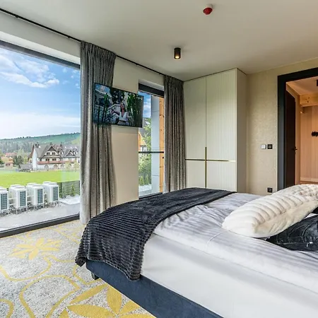 Aparthotel Goralski Pool & 4*