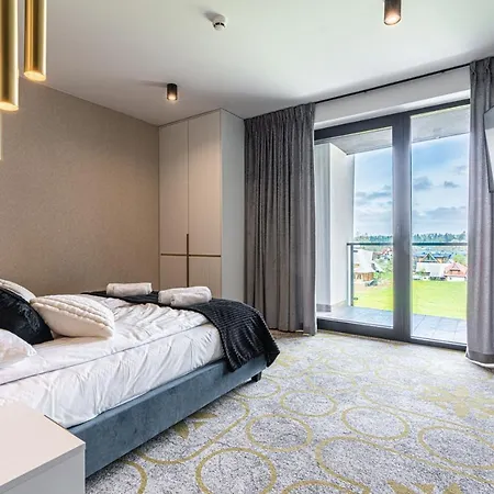 Goralski Pool & 4* Bialka Tatrzanska