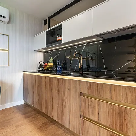 Goralski Pool & Aparthotel Bialka Tatrzanska