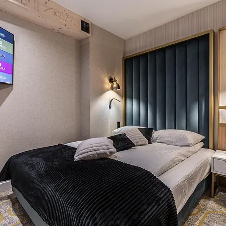 Goralski Pool & Aparthotel