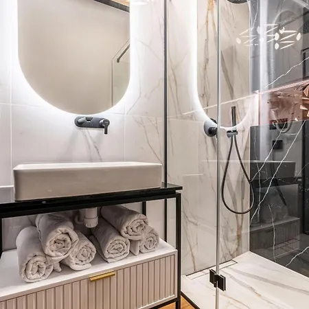 Goralski Pool & מלון דירות