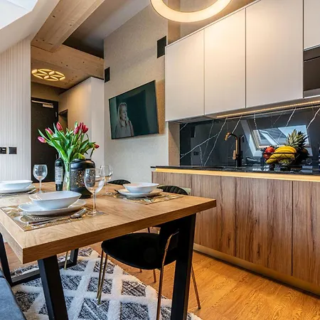 Goralski Pool & ביאלקה טטרנסקה