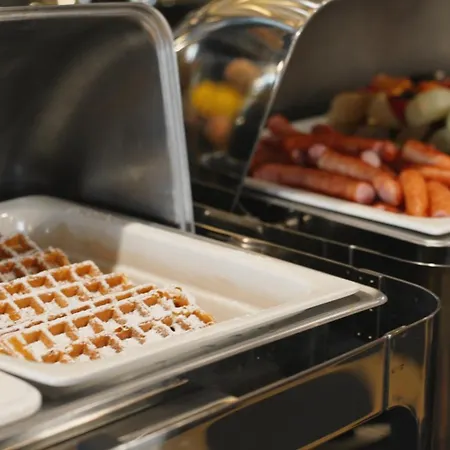 מלון דירות Goralski Pool &