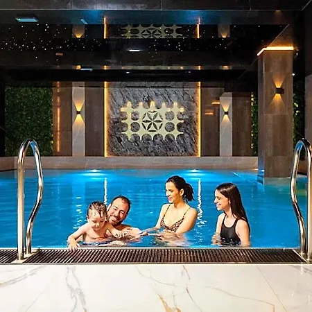 Goralski Pool &
