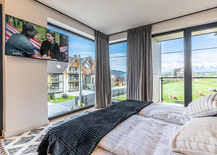 Goralski Pool & Aparthotel Białka