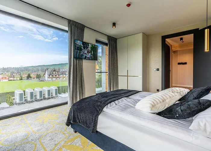 Aparthotel Goralski Pool & 4*