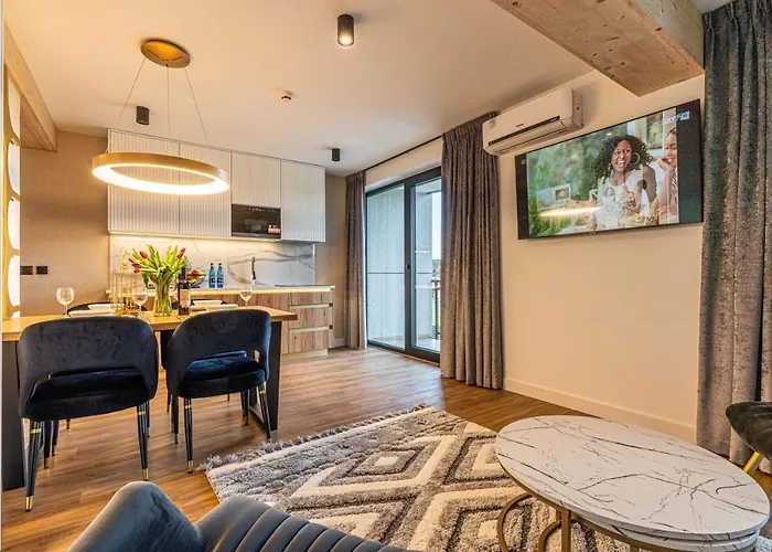 Aparthotel Goralski Pool & Białka