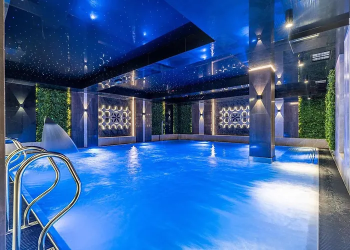 Goralski Pool & Aparthotel