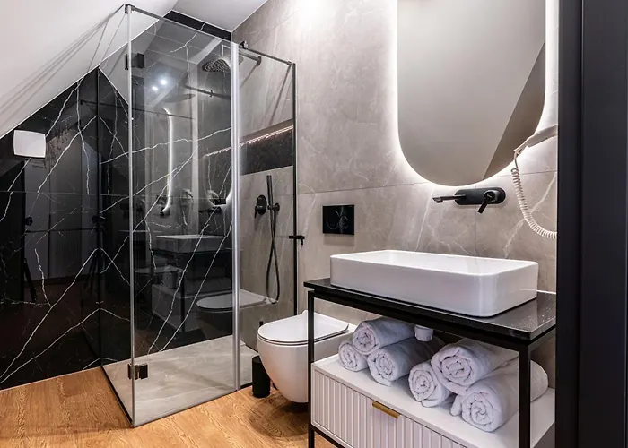 Goralski Pool & Białka